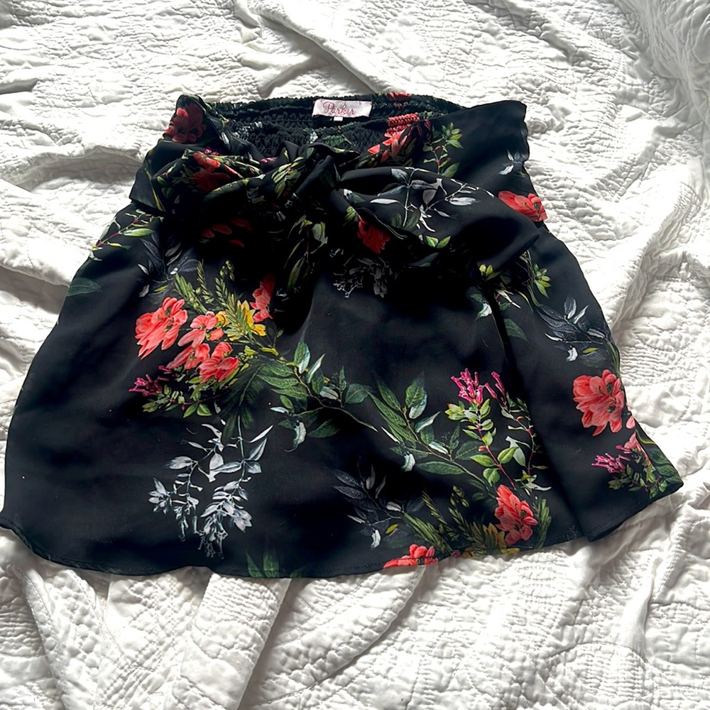 Skirt with flowers